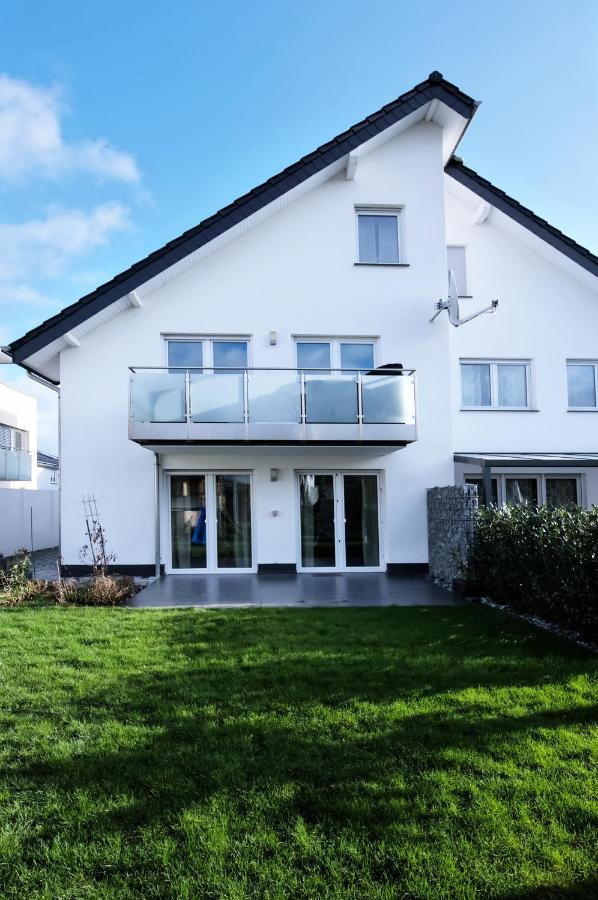 Modern Wohnen I Smart Tv I Terrasse I 2X Parkplatz I 2 Schlafzimmer I 6 Schlafplaetze Bad Oeynhausen Eksteriør billede